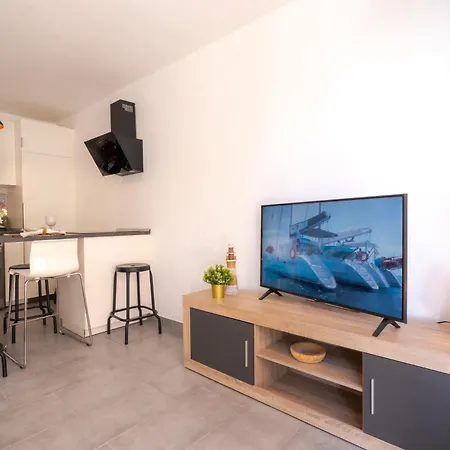 Ineika- Modern With Pool View Terrace Apartmán Corralejo