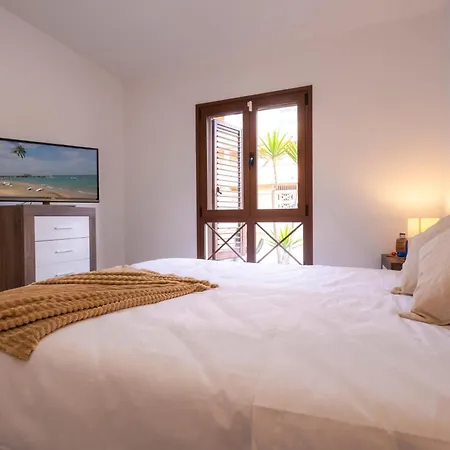 Apartamento Precioso Con Terraza Vista Piscina